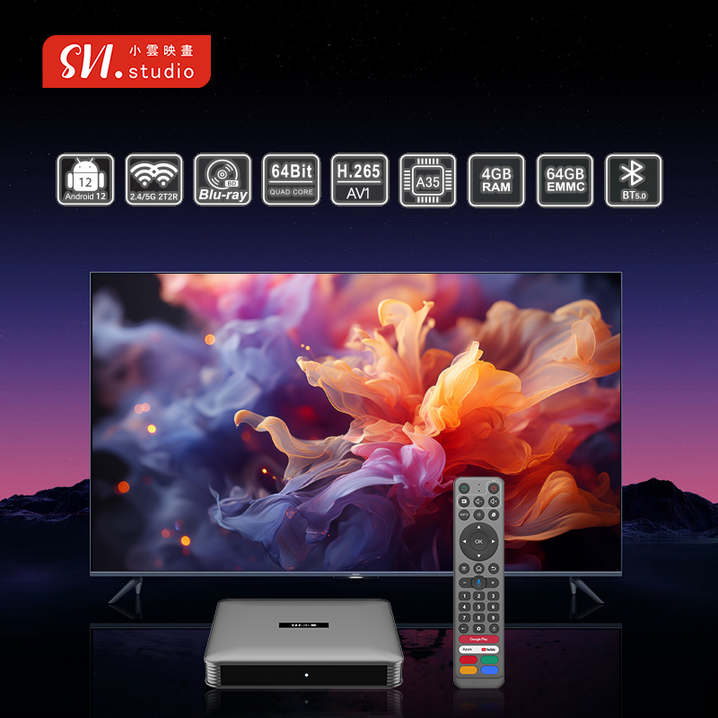 SViCloud 10P TV box with voice remote and television
